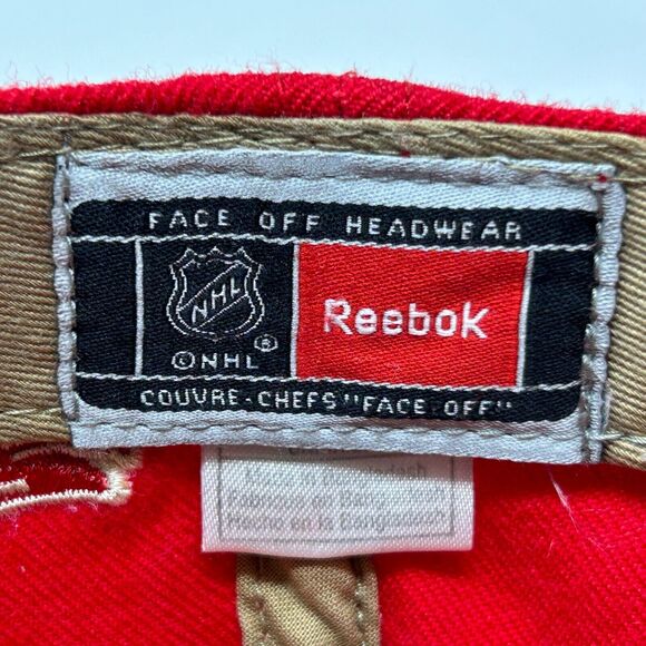 Detroit Red Wings Script Wool Hat Cap Red Reebok 6 Panel Snapback NHL Spell Out - Picture 8 of 9